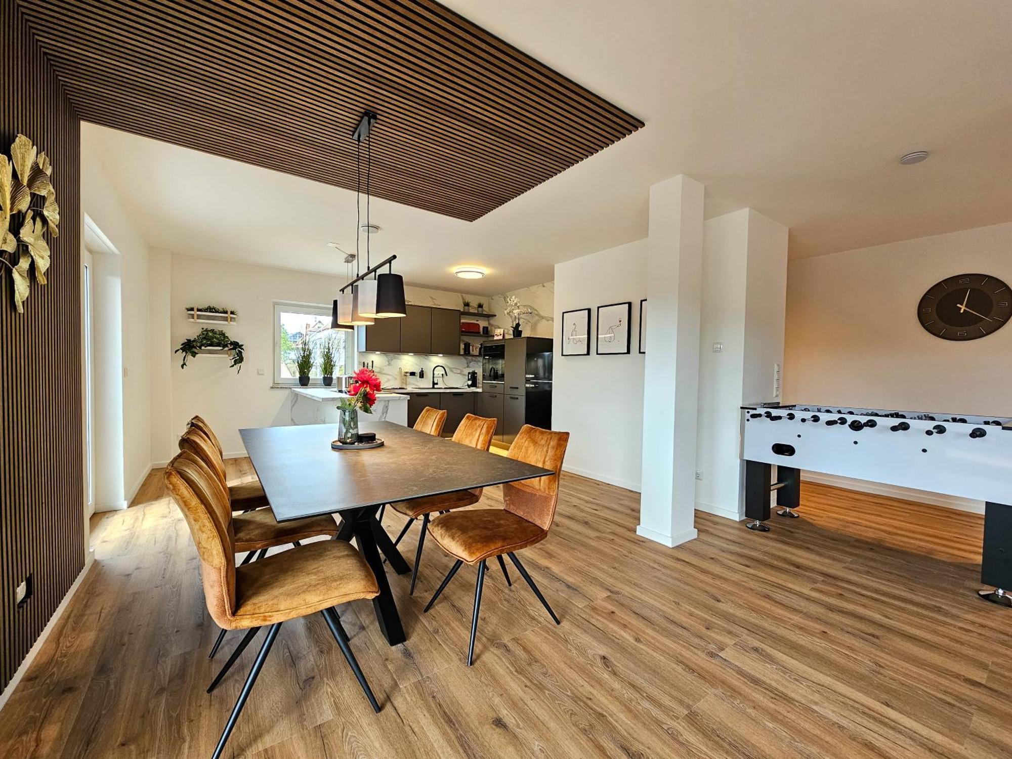 Better L Modern L Tischkicker Apartment Altusried