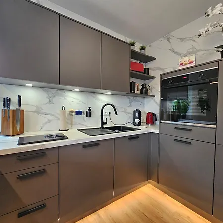 Better L Modern Apartment L Tischkicker Altusried Exterior photo
