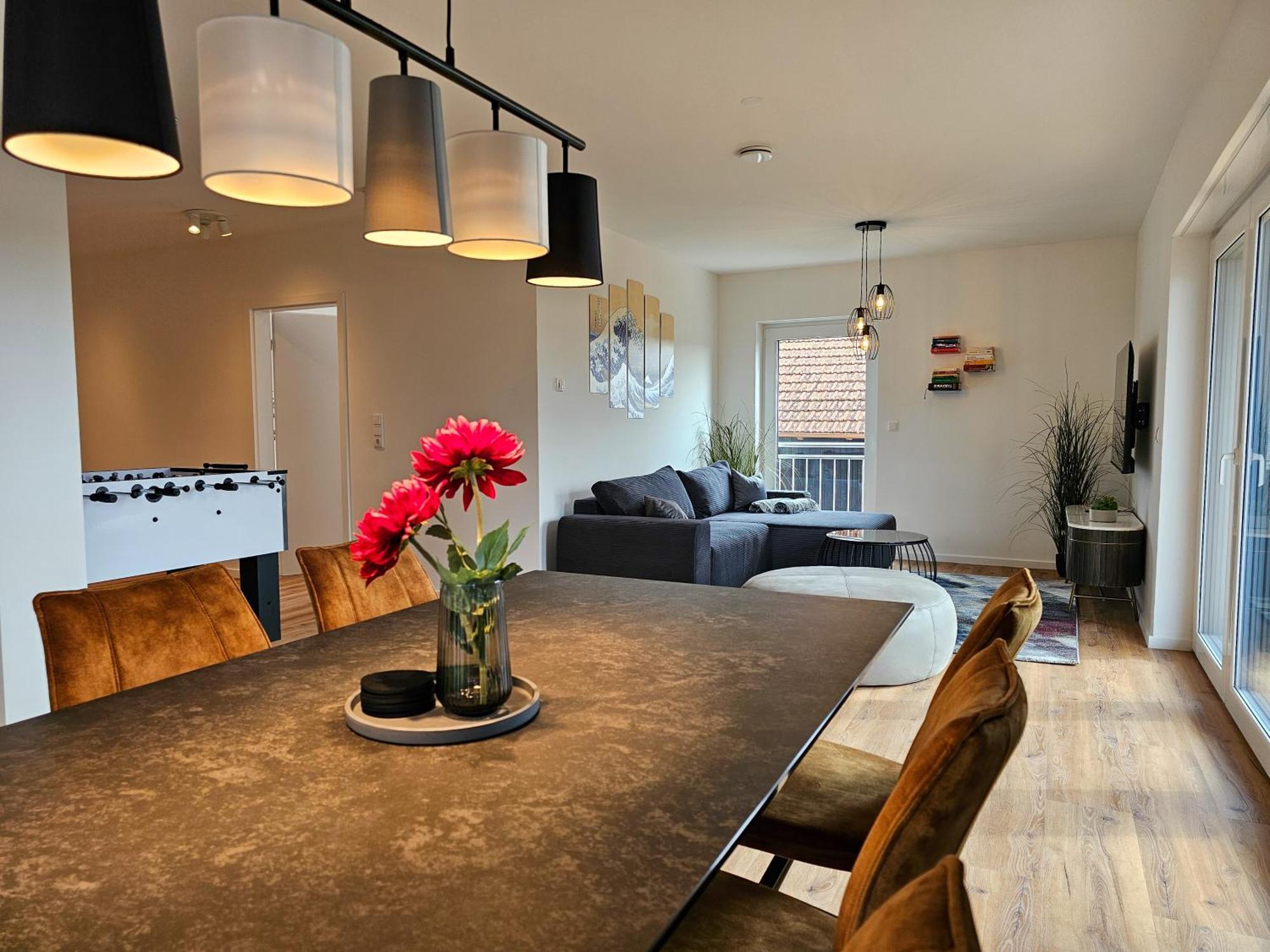 Apartment Better L Modern L Tischkicker *